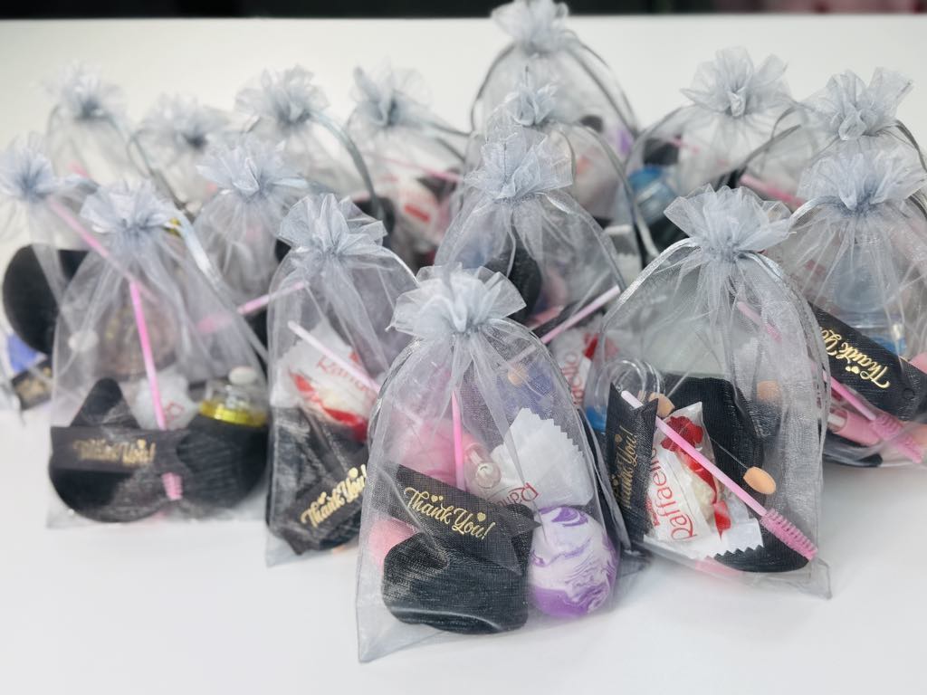 Kitul de retuș pe care îl ofer clientelor mele – și de ce e esențial