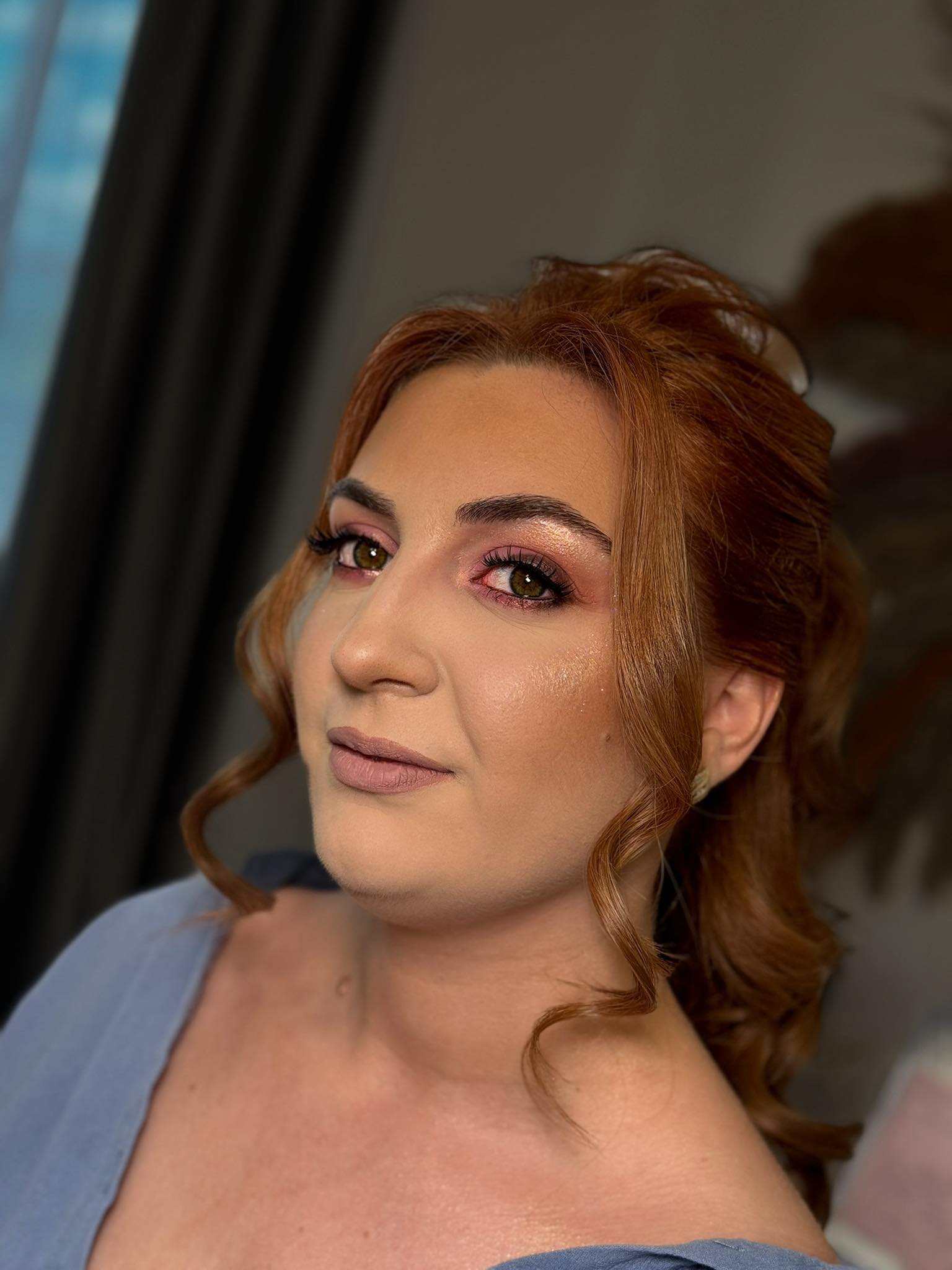 Machiaj personalizat – cum îți pui trăsăturile în valoare în Timișoara