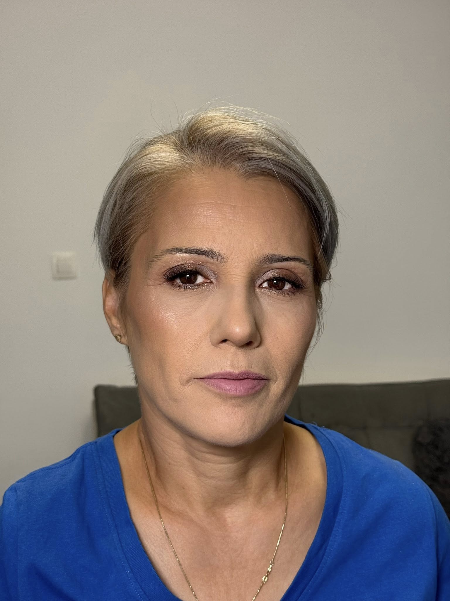 Machiaj pentru ten matur în Timișoara – trucuri pentru un aspect natural și luminos